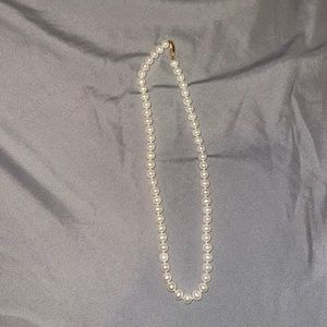 Real pearl and gold necklace